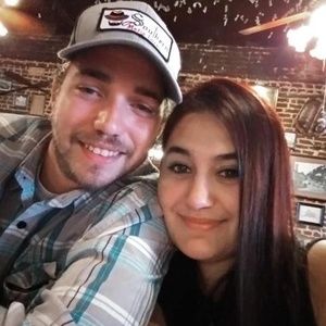 Meet your Posher, Tye